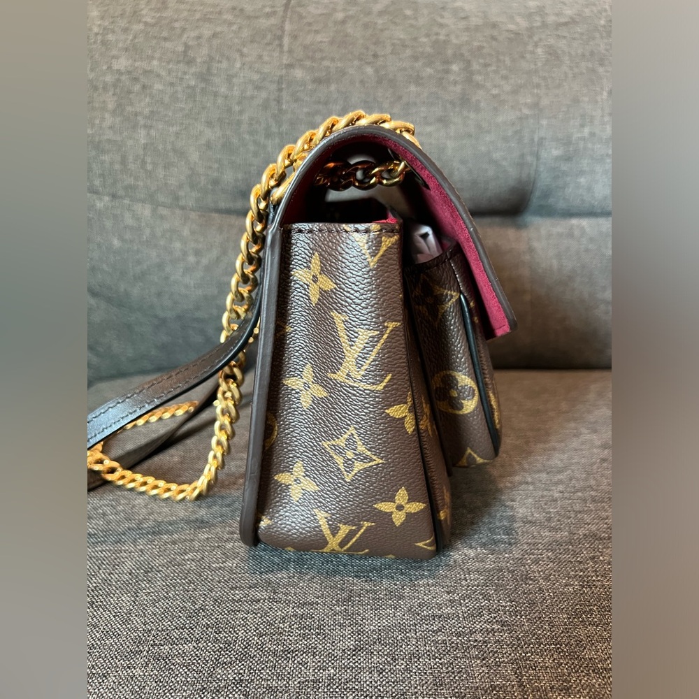 Louis Vuitton Passy - Picture 6 of 17